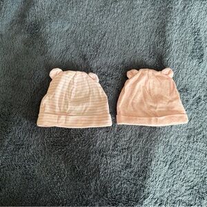 Bundle of two baby GAP hats baby size 6-12 month in light pink & white with ears